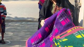 Blanket-distribution-on-foundation-day-2020